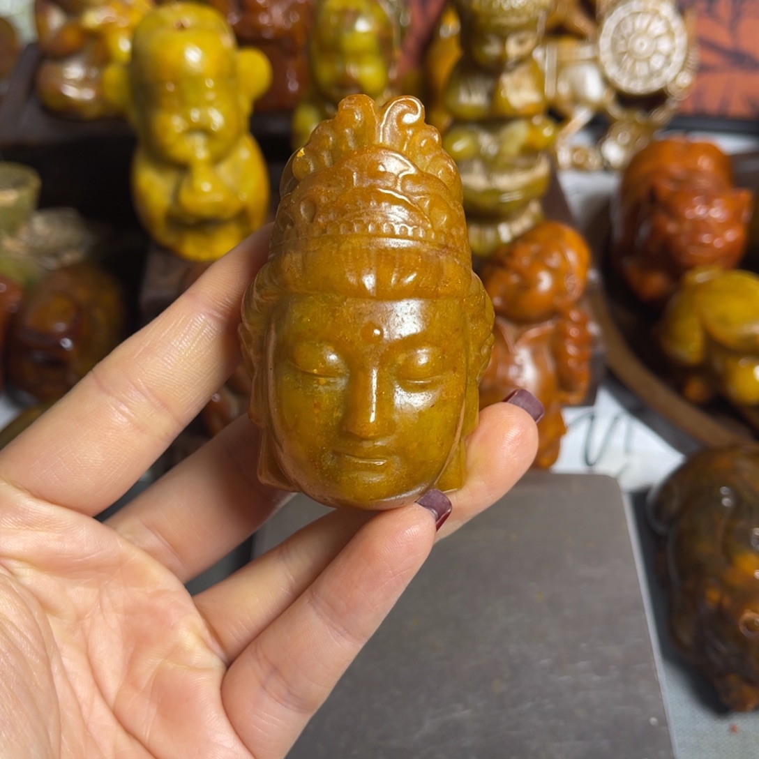 蛇纹石玉合金颈饰