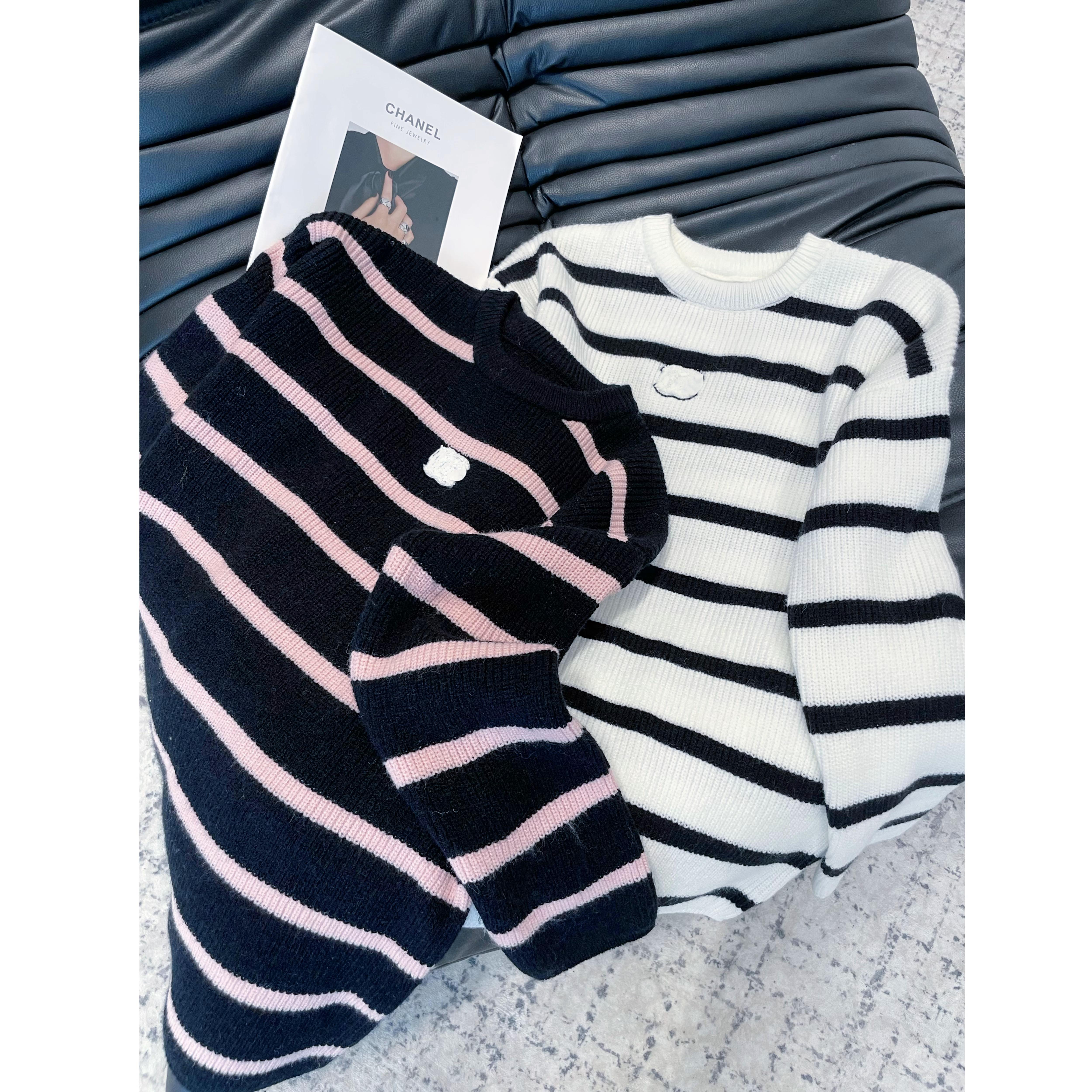 《An ni》【香香】秋冬新品宽松长袖条纹圆领羊毛针织上衣Ani-C985