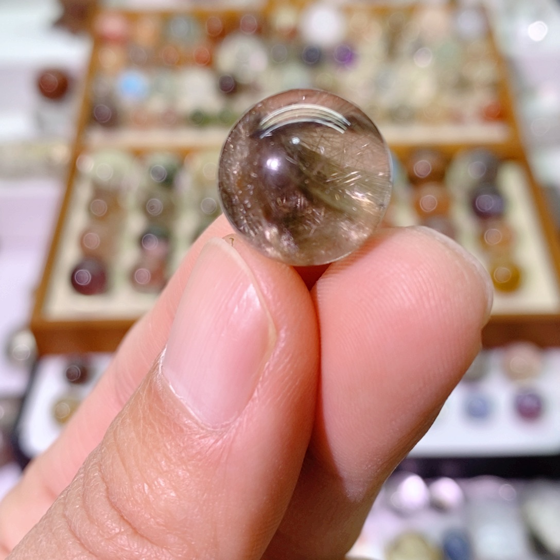 未镶嵌珠宝半成品水晶
