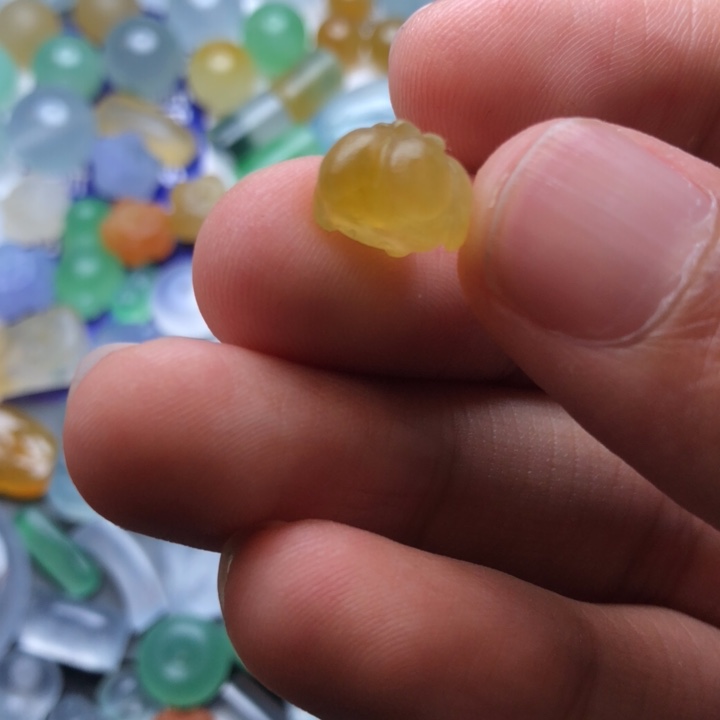 未镶嵌定制翡翠婳*挂件