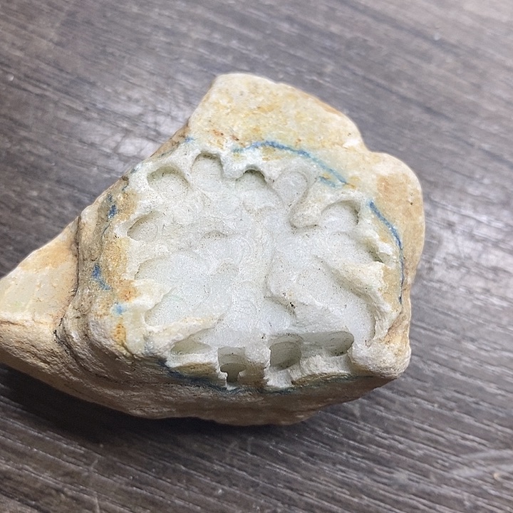 定制翡翠未镶嵌佛公