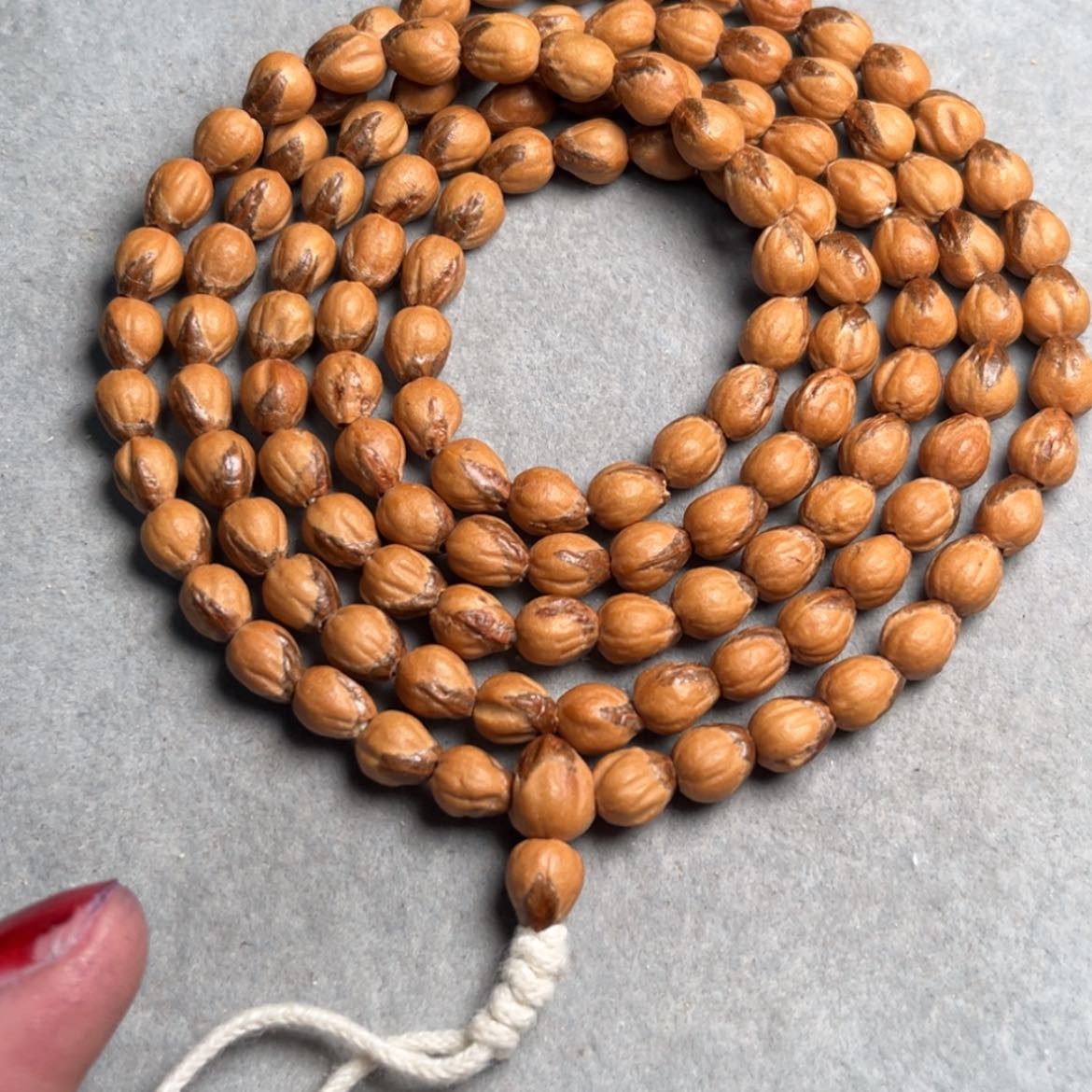 【闪购商品】柏香籽/百香籽吊坠