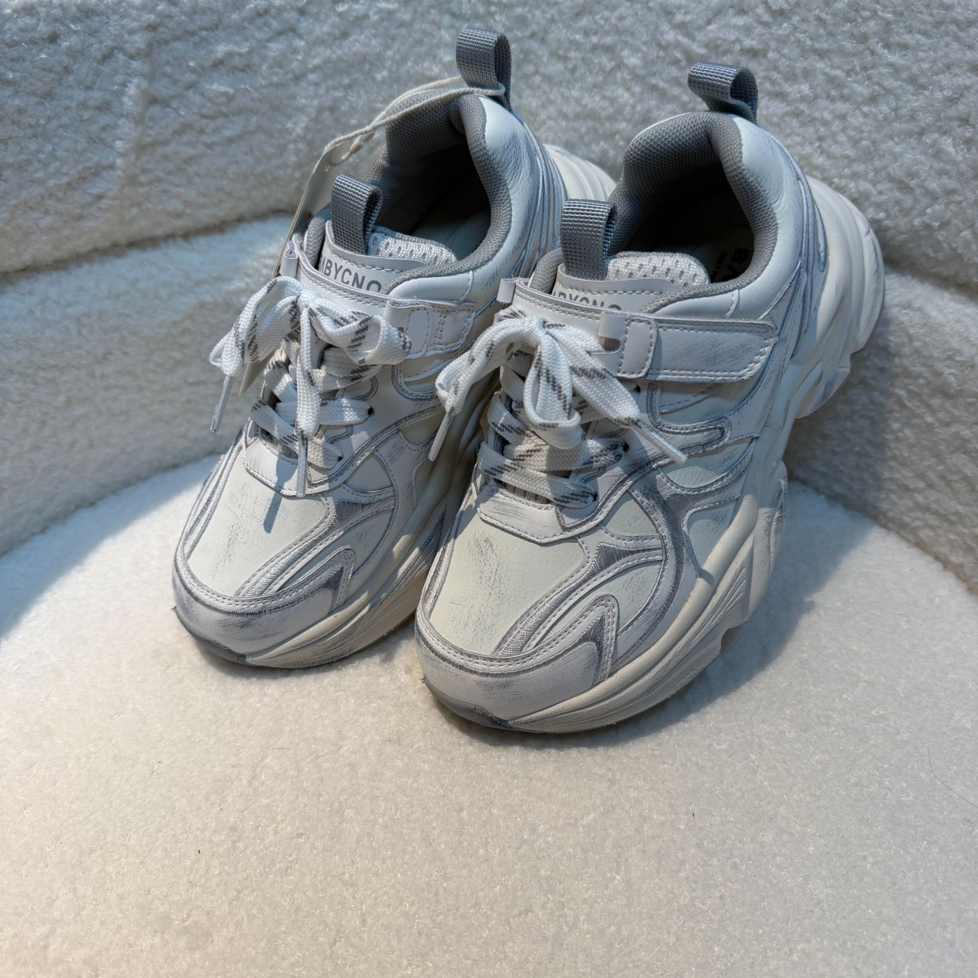 2025宝贝传奇秋季做旧运动户外潮流老爹鞋