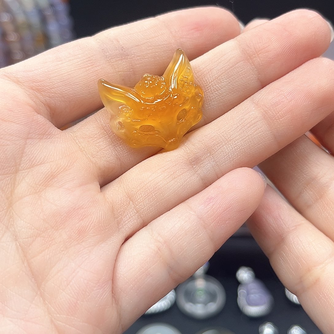 玛瑙/玉髓颈饰未镶嵌