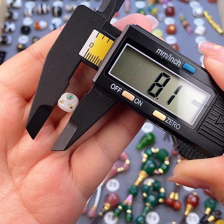 玛瑙/玉髓未镶嵌饰品