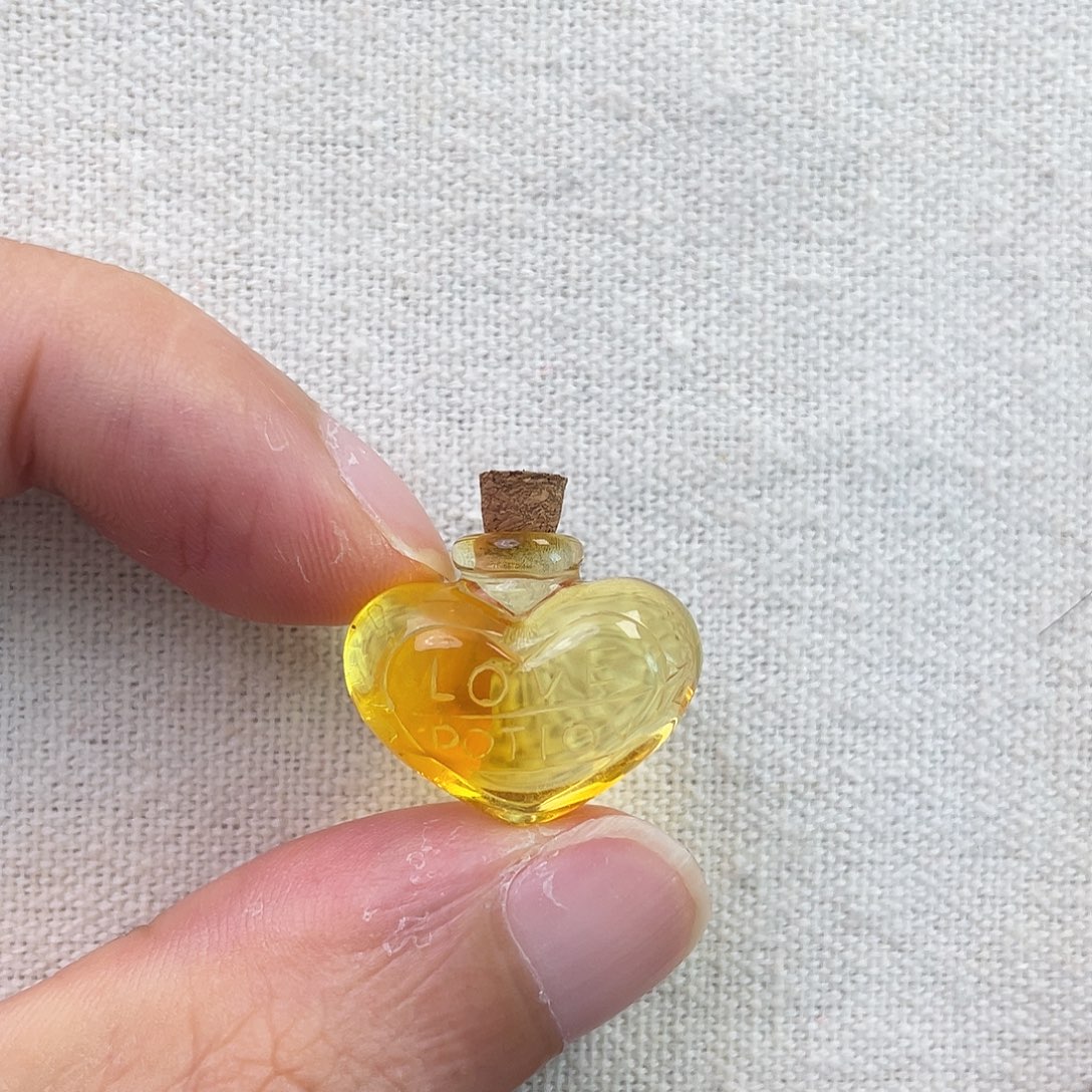 琥珀未镶嵌裸石许愿瓶