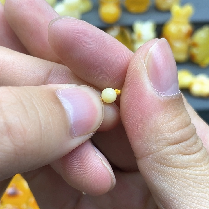 琥珀裸石未镶嵌?****、蜜蜡