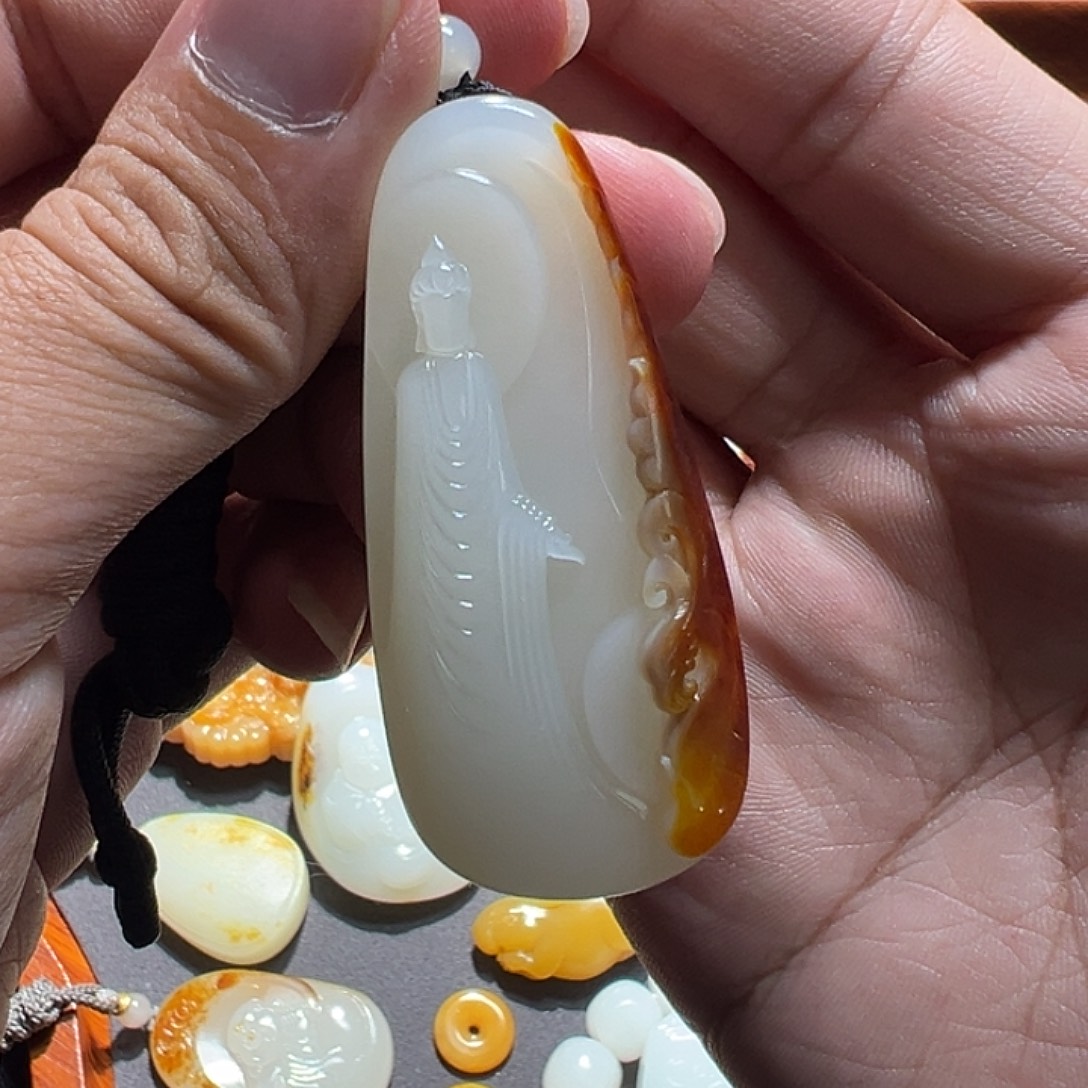 冰***心颈饰未镶嵌和田玉