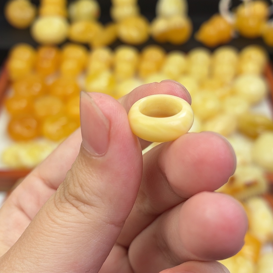 蜜蜡未镶嵌毛衣链蜜