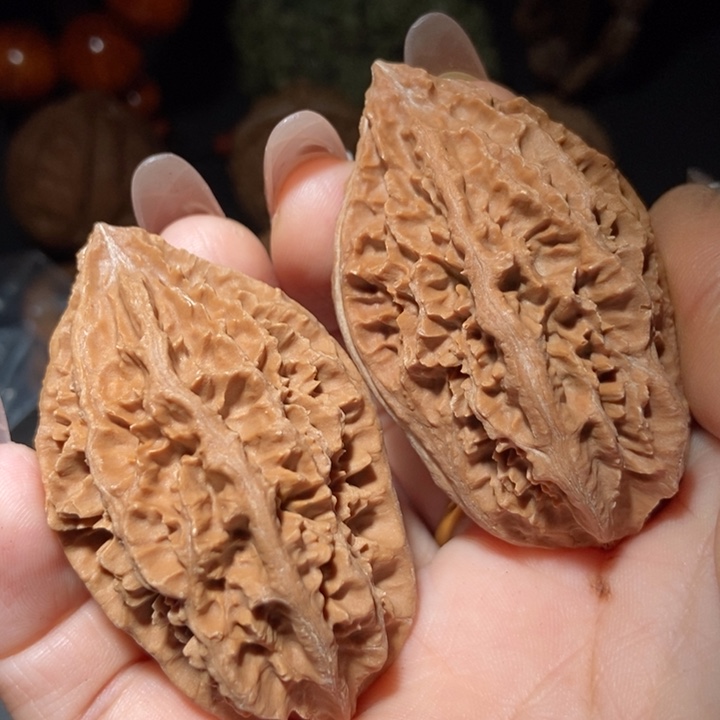 文玩核桃把件东北楸子小雪130