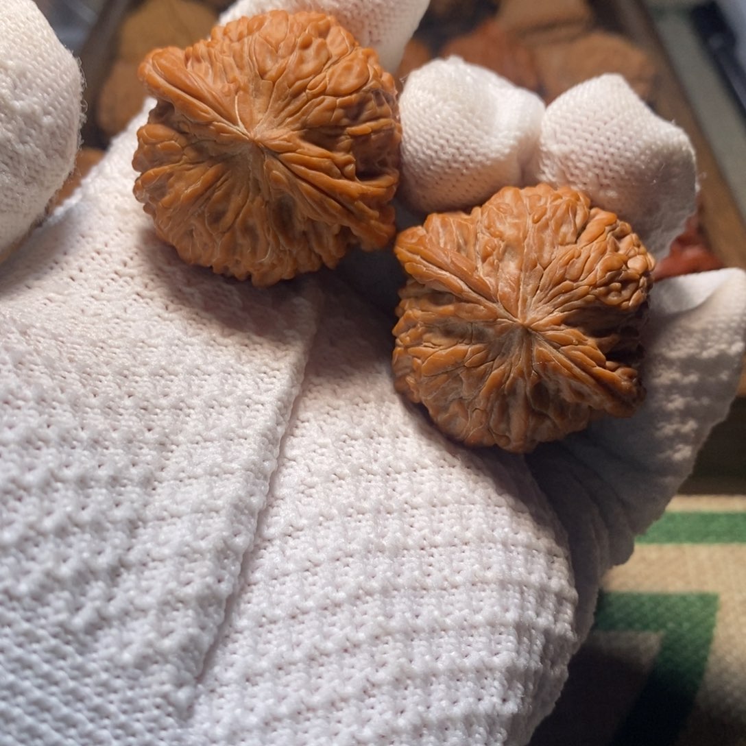 文玩核桃吊坠—磨盘