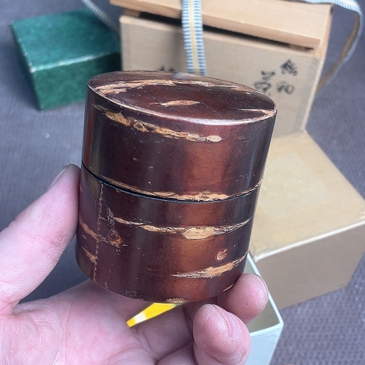 瓷片哈哈哈哈给哈哈哈