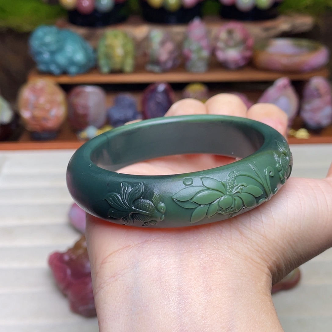 玛瑙/玉髓珠宝半成品未镶嵌啾*盐源玛瑙手镯