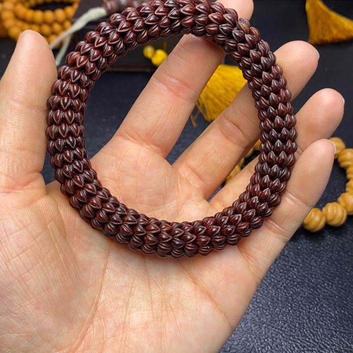 猴头核桃手串猴头