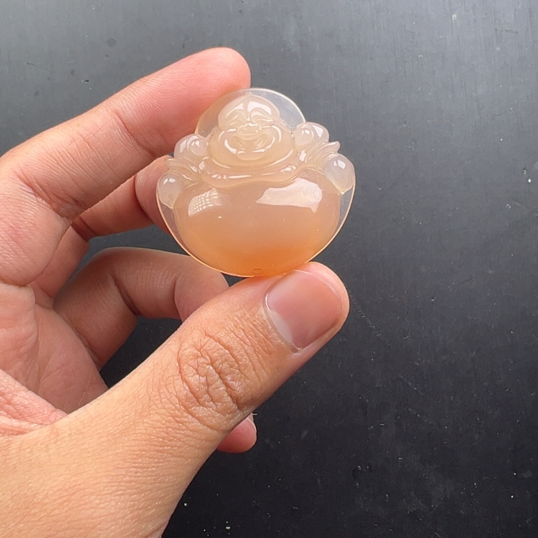 石英质玉（黄龙玉）未镶嵌颈饰