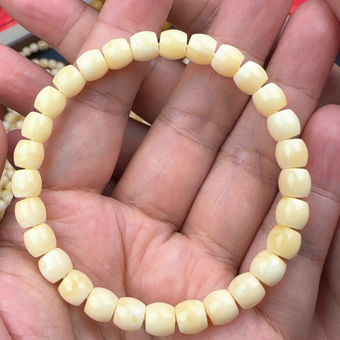 琥珀手链未镶嵌7咪