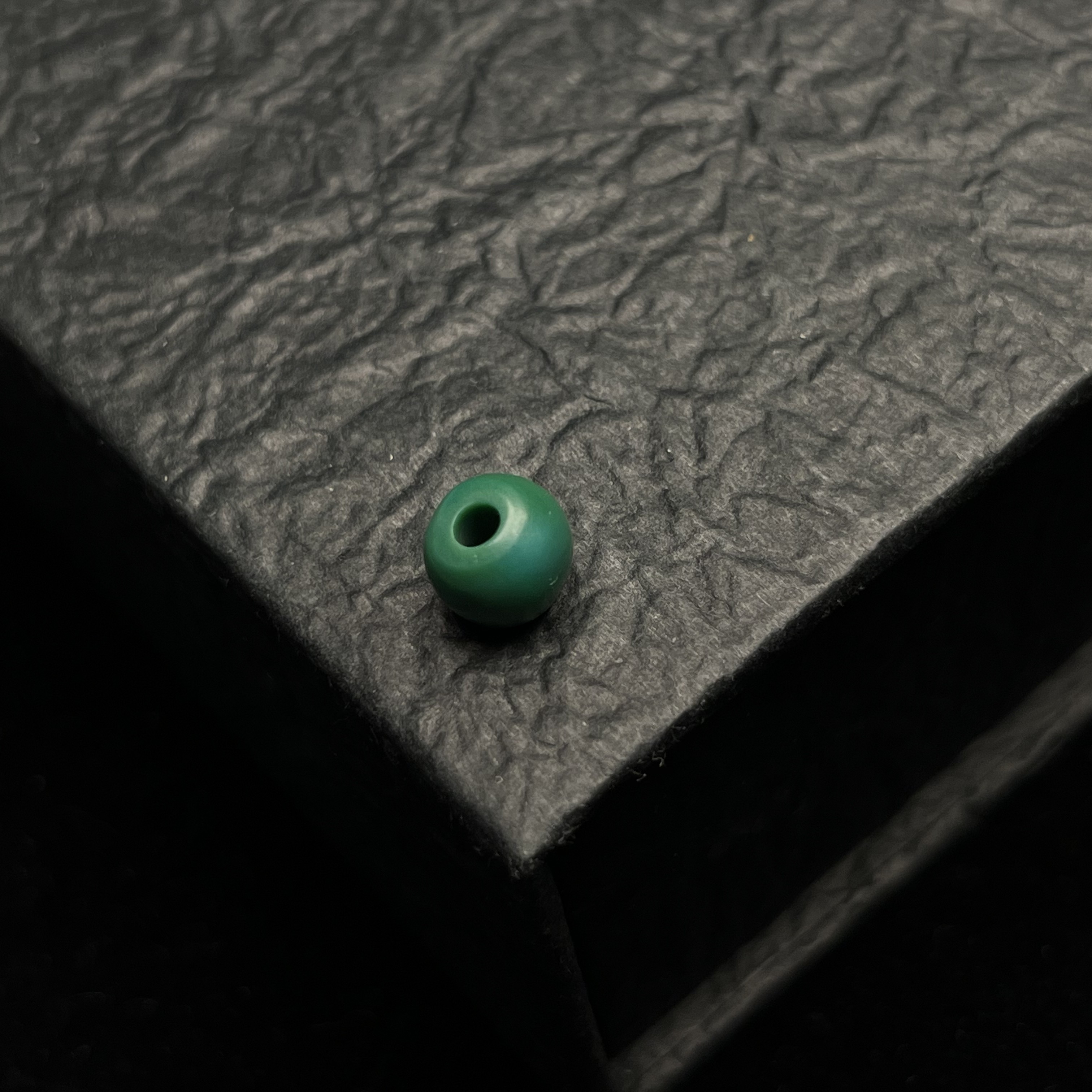 藏系老松石 7.5x6.5mm 全品无暇