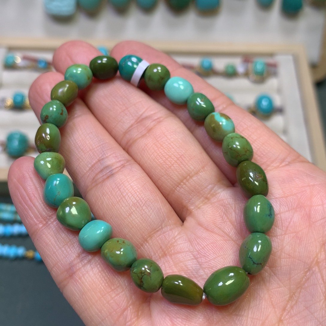 绿松石手串未镶嵌