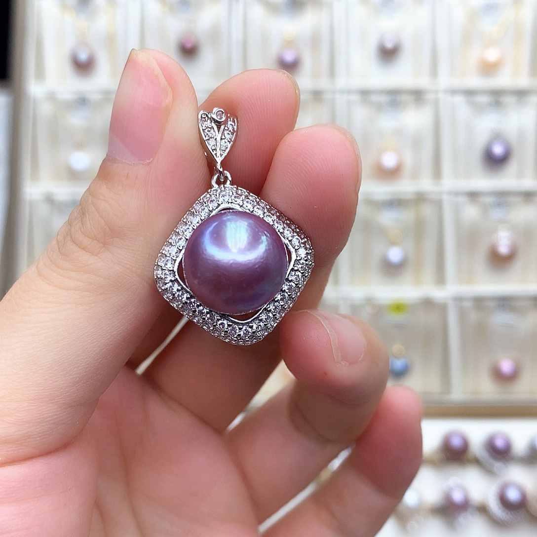 淡水珍珠颈饰合金