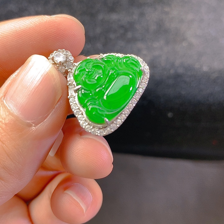 【闪购商品】翡翠颈饰银S925镶嵌翡翠