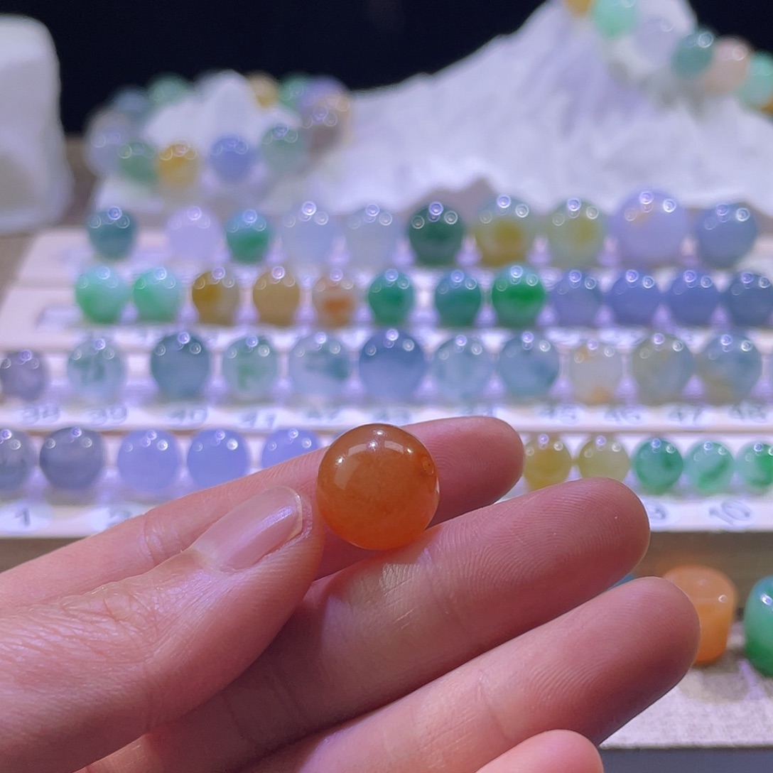 油***生翡翠散珠翡翠散珠