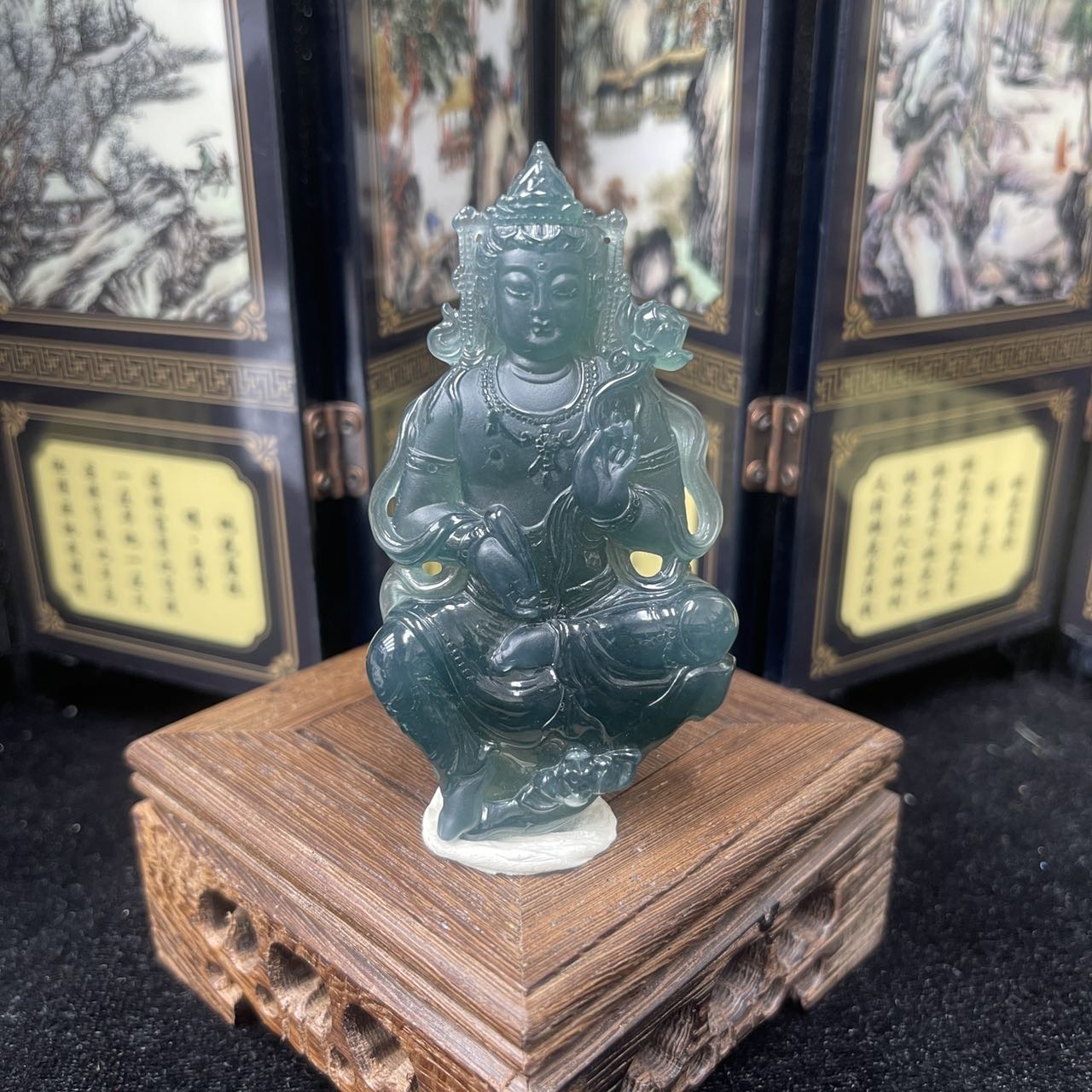 LYPM-24-33翡翠1-4危度母