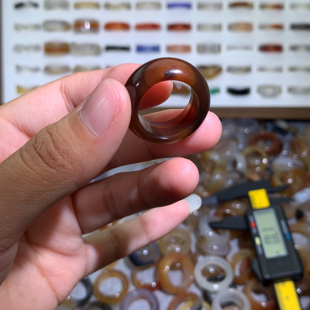 玛瑙/玉髓戒指未镶嵌微瑕17.1不退换