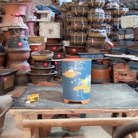 紫砂花盆桶盆一个