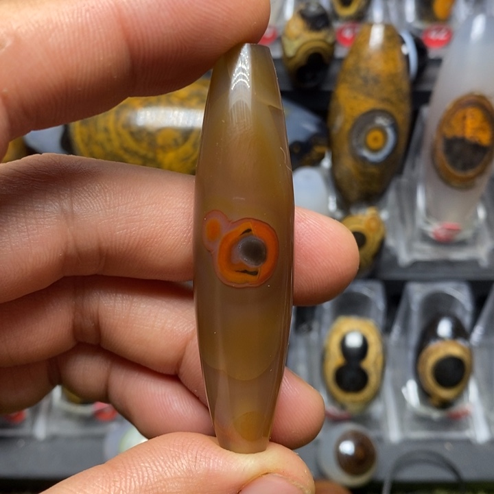 未镶嵌玛瑙/玉髓珠宝奇石