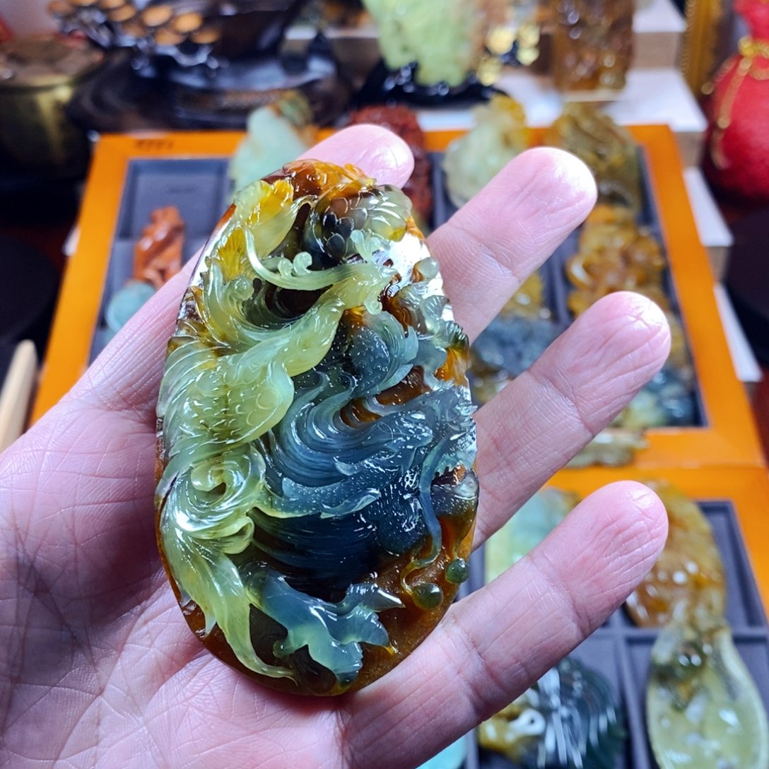 蛇纹石玉颈饰未镶嵌挣*