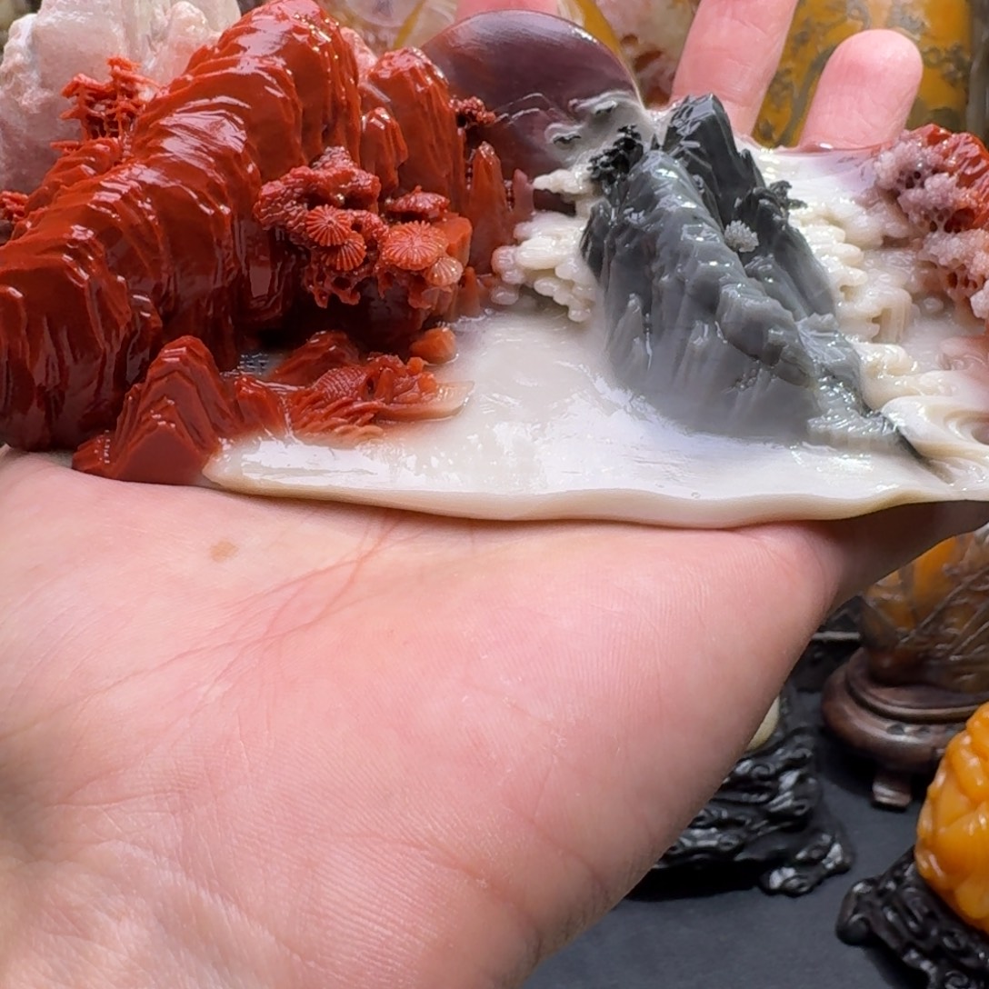 S***n寿山石手工艺作品 巧色巧雕 