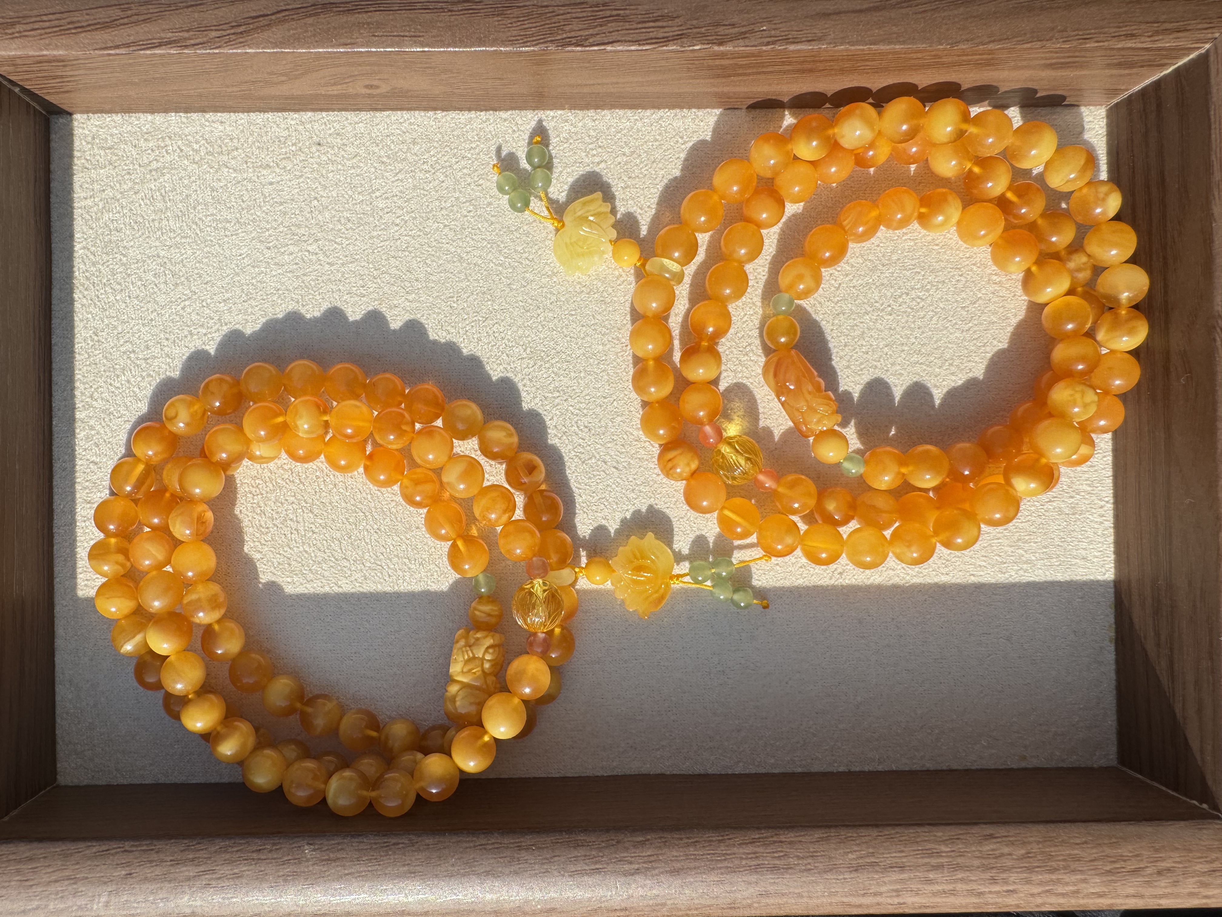 云萧•原创 蜜蜡蜜糖红貔貅莲花三圈7mm+ 多样性发其一