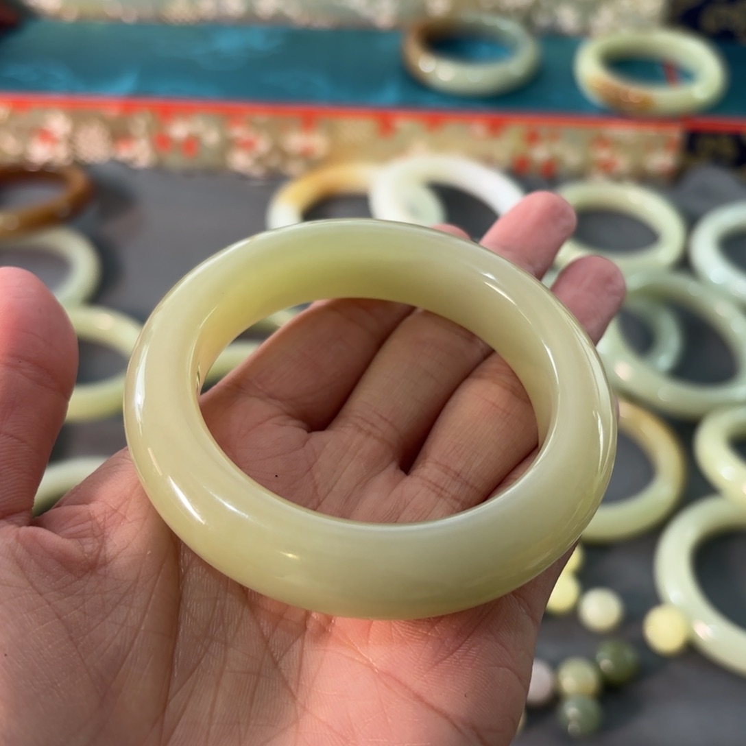 和田玉（糖玉）55未镶嵌