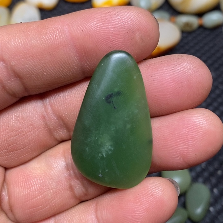 和田玉珠宝奇石未镶嵌