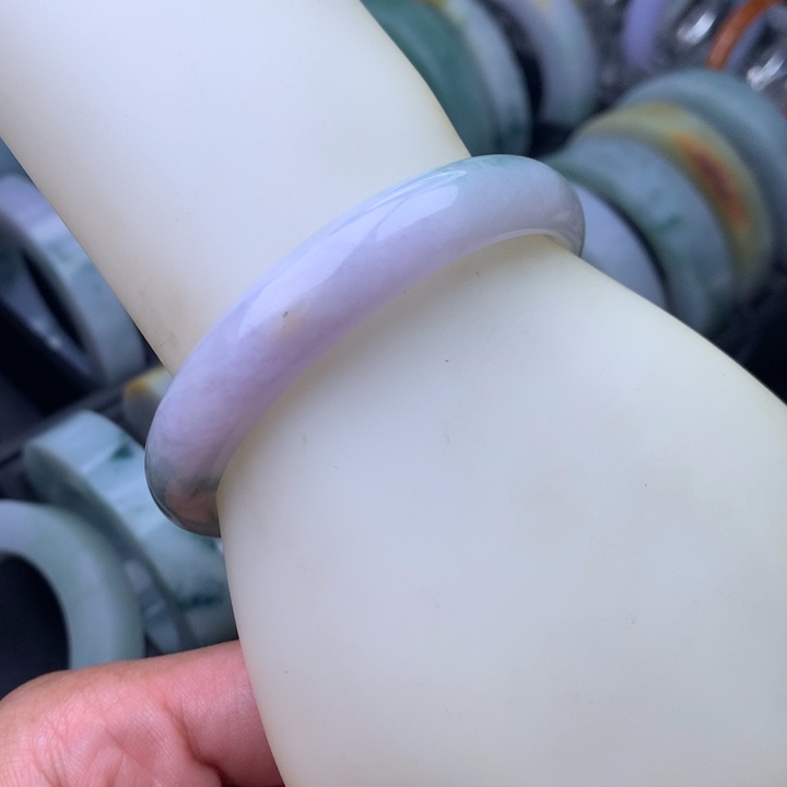 翡翠未镶嵌手镯手镯