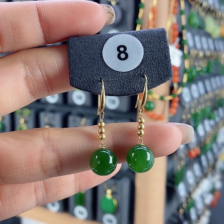 和田玉18K金镶嵌耳饰