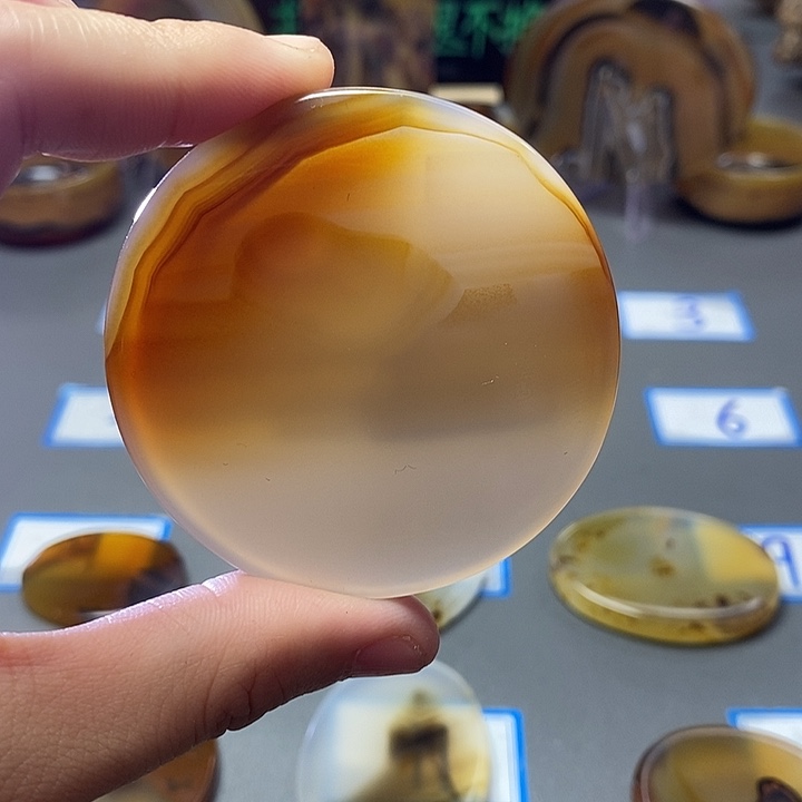 玛瑙/玉髓未镶嵌珠宝半成品131
