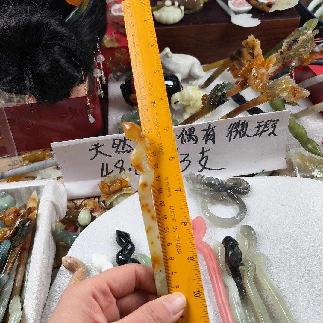 蛇纹石玉发饰合金