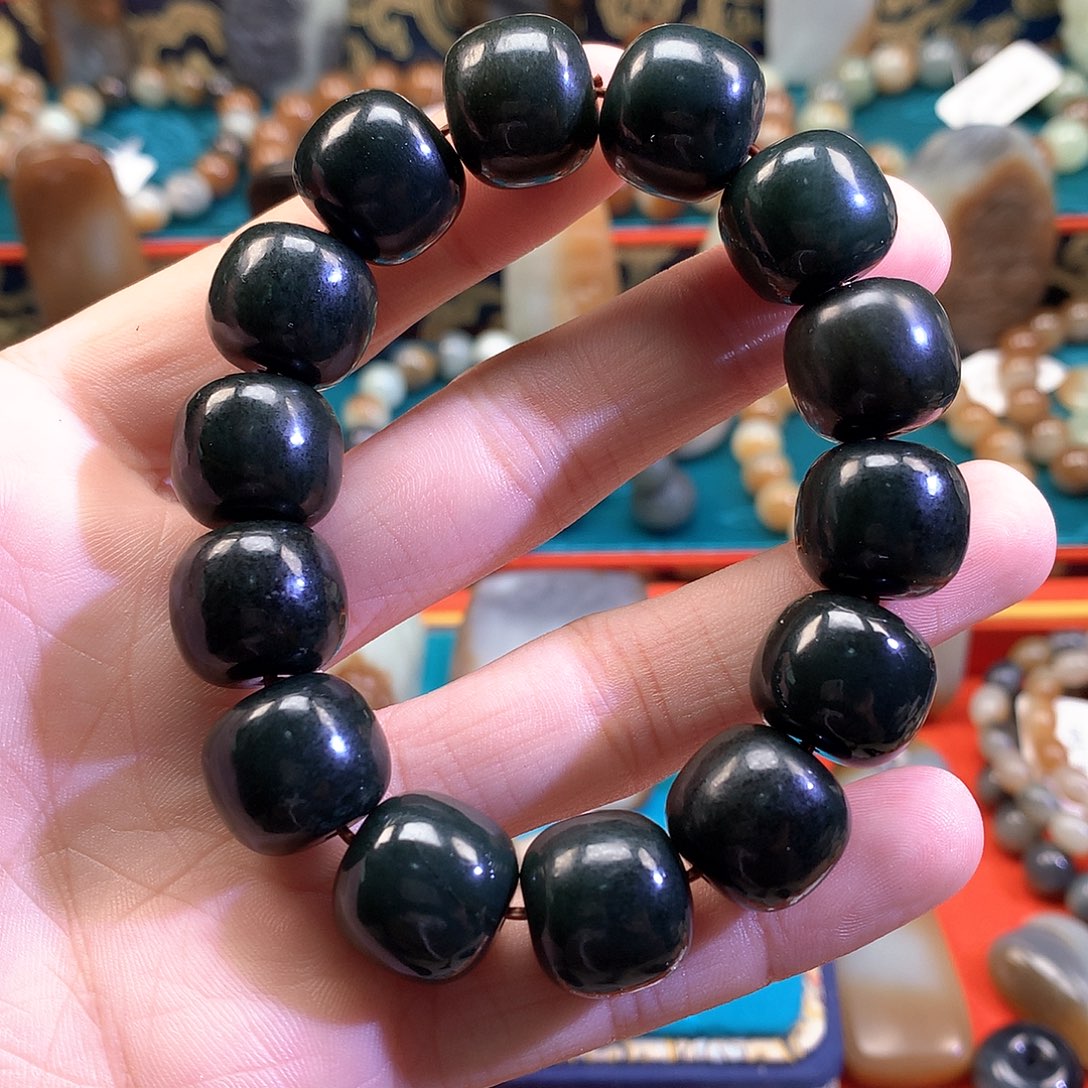 和田玉（糖玉）未镶嵌手链