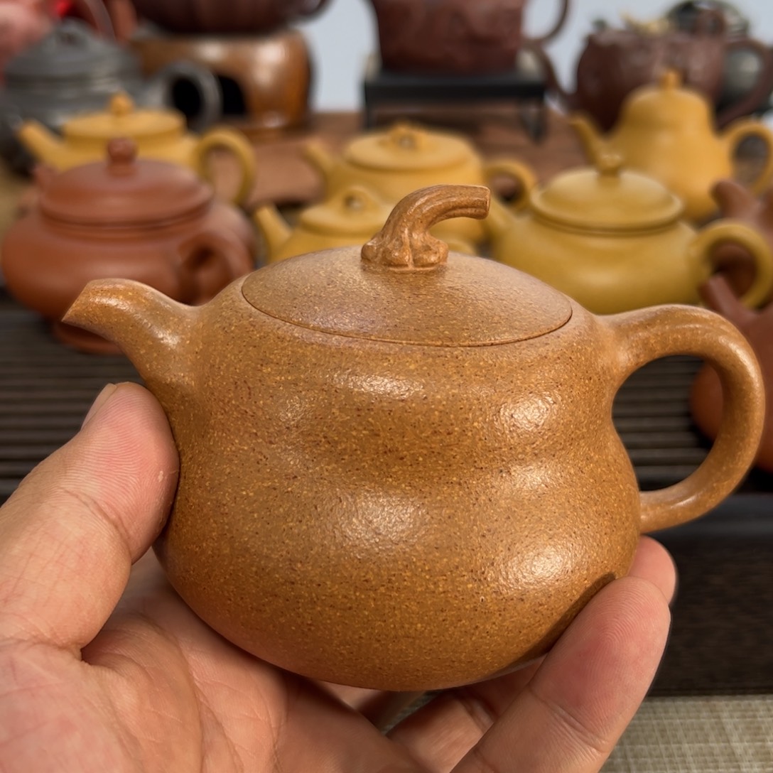 威***泪茶壶紫砂手工制作