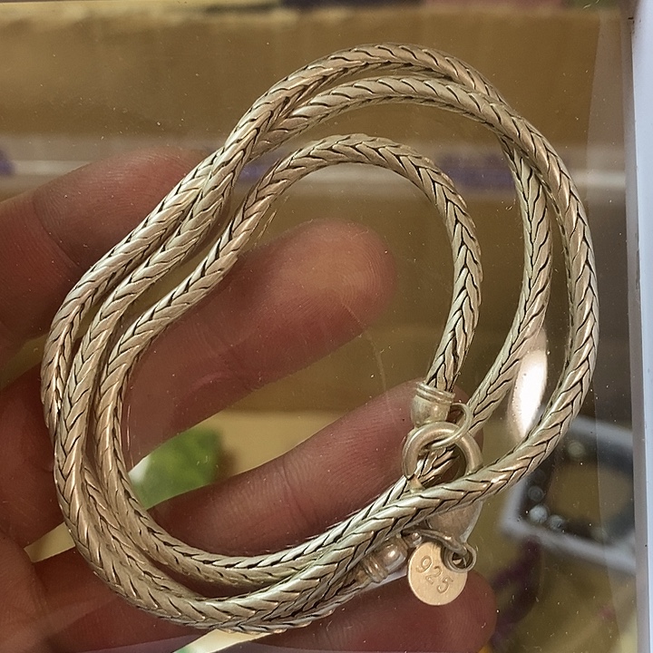 用***9大叶紫檀（黑酸枝木类）