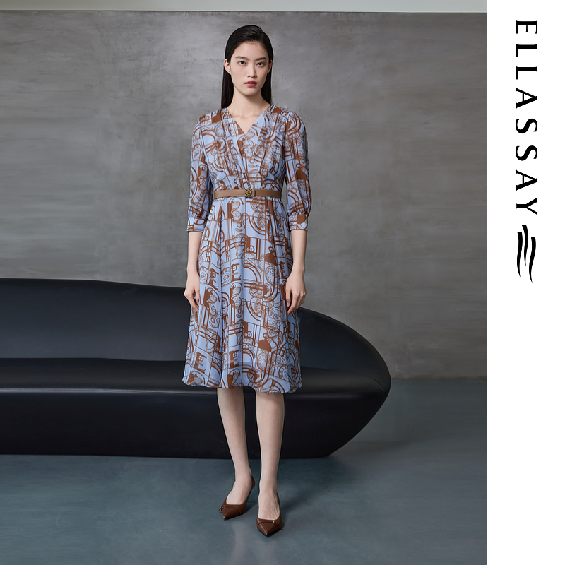 ELLASSAY歌力思2025夏季新款100%桑蚕丝V领连衣裙女EWD365Y240DX