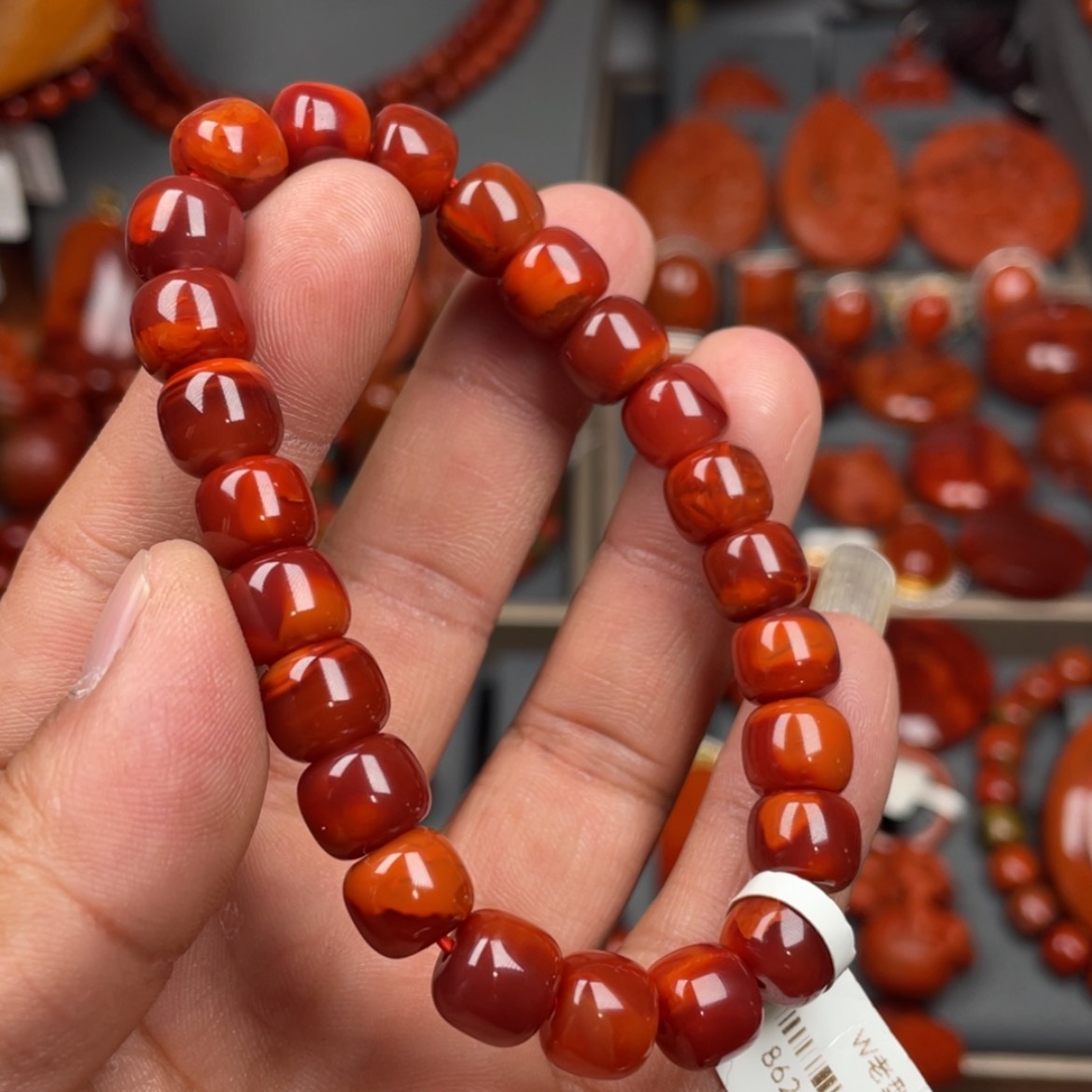 【闪购商品】南红玛瑙珠宝奇石未镶嵌单圈9