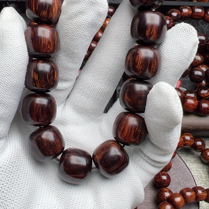 木用****2海南红降15*16黑金火焰纹精品老型