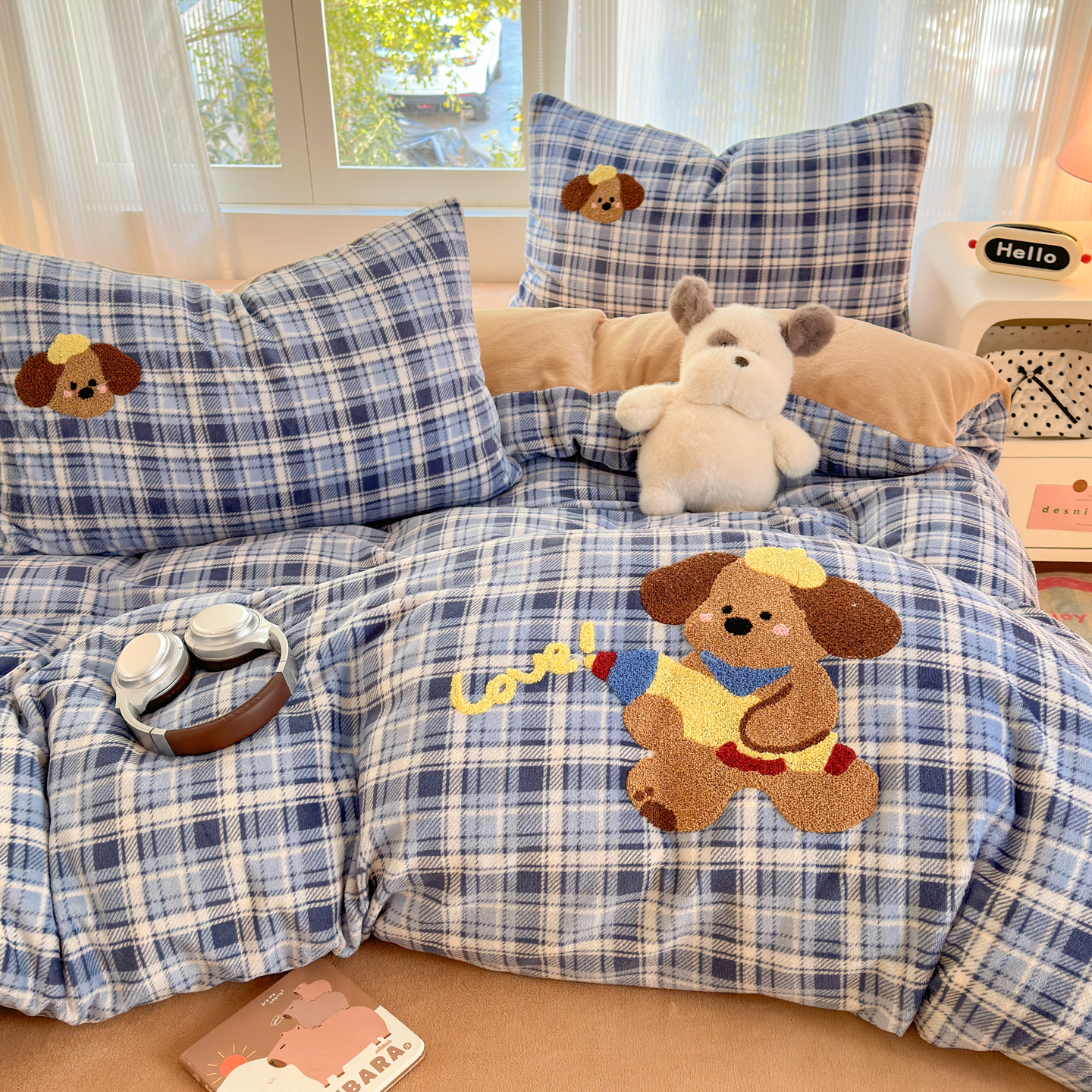 猫咪日记卡通小狗大版印花毛巾绣牛奶绒四件套加厚宿舍三件套床品