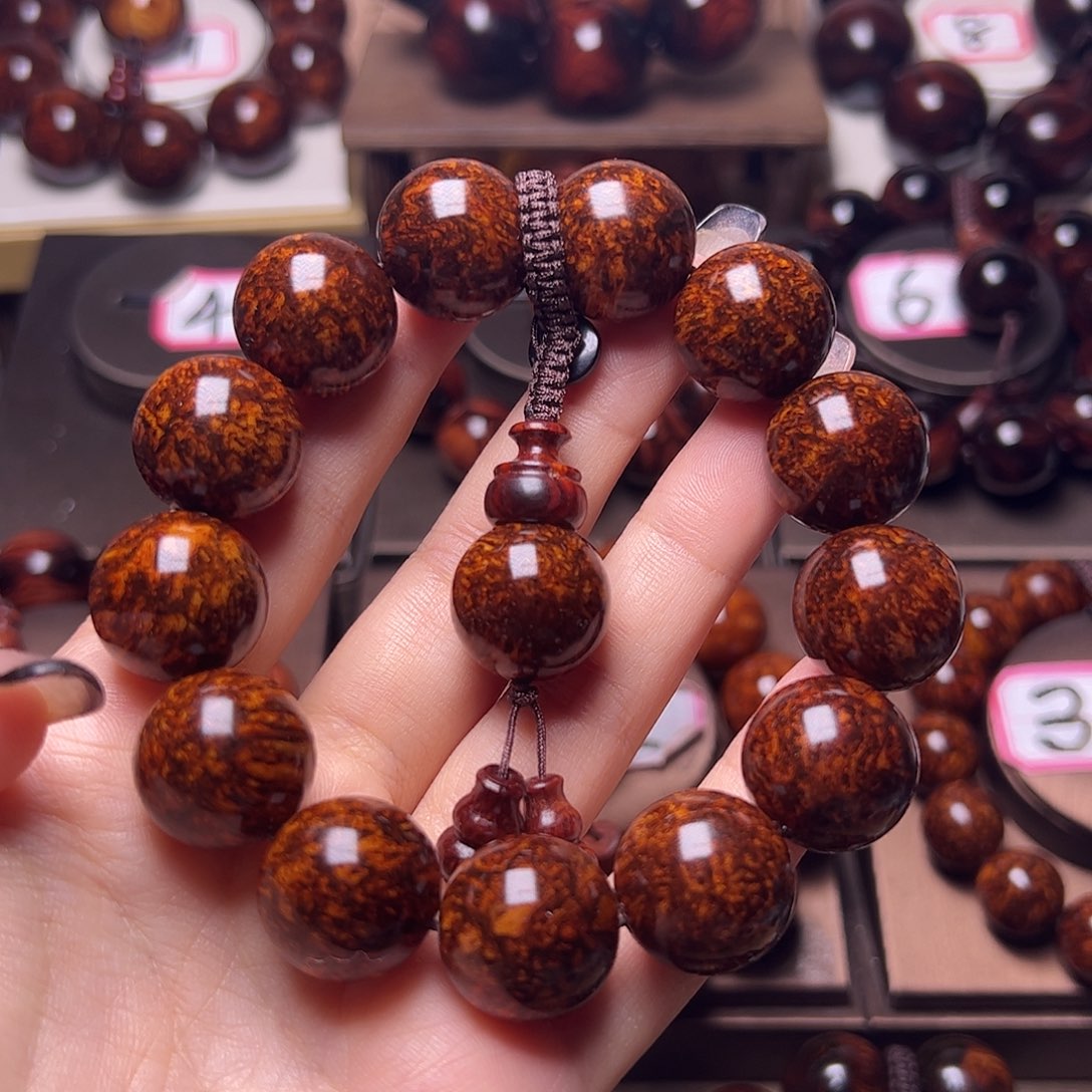 司***0黄花梨/降香黄檀1.8黄金底爆满龙鳞鱼鳞