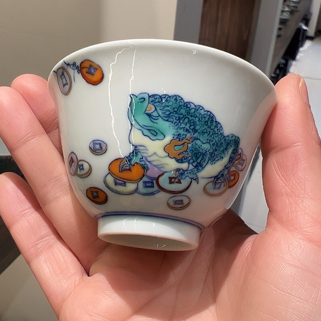 青杉堂原矿斗彩金蟾杯