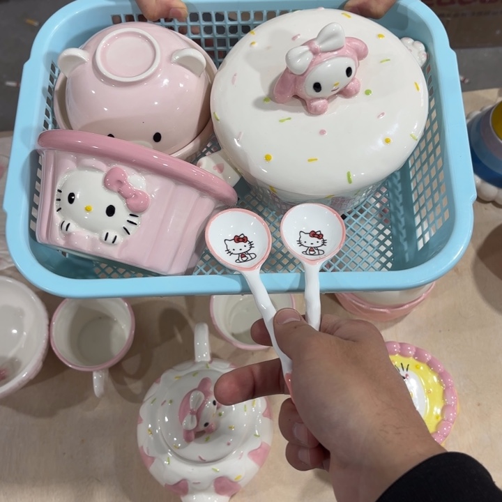 我们都是在等着看的