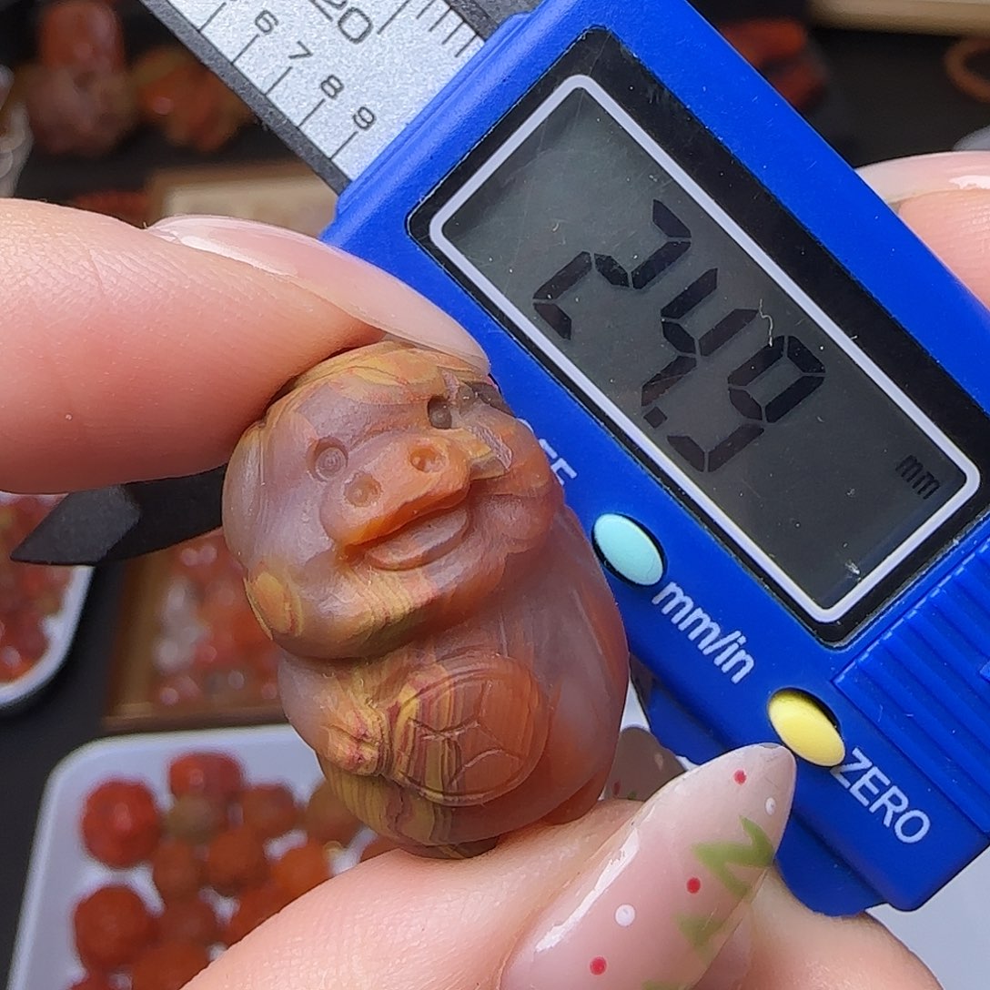 南红玛瑙未镶嵌颈饰