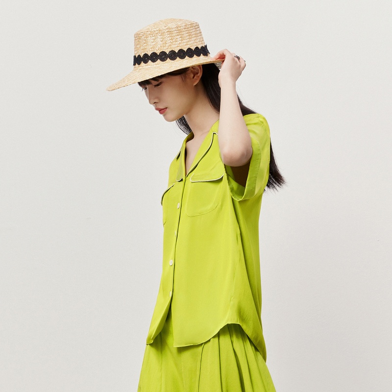 HPLY荷比俪2023夏季新款女撞色不规则衣领翻盖衬衫HMD25630315